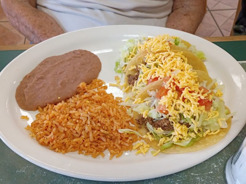 Vicky's Restaurant food